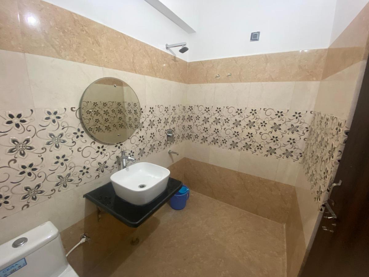 Shivalik Residency - Hotel & Banquet Hall Bara Banki Luaran gambar